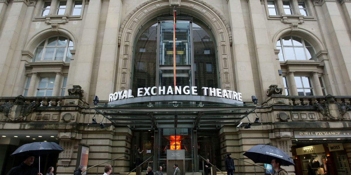 NextImg:Theatre boss resigns in protest after Shakespeare play CANCELLED in censorship row