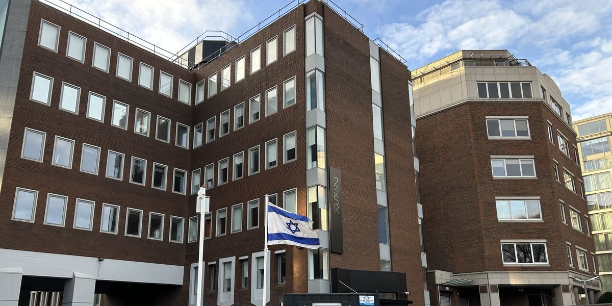 NextImg:Israel shuts down Irish embassy in furious row over Ireland's 'extreme anti-Israel policy'