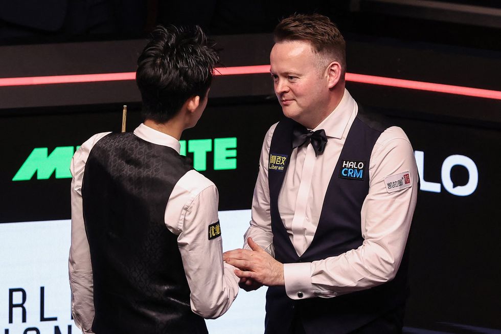 Shaun Murphy showed class by congratulating Wu Yize on his World Snooker Championship win