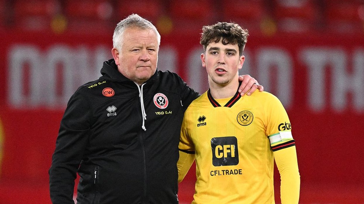 Sheffield United's Oliver Arblaster and Chris Wilder