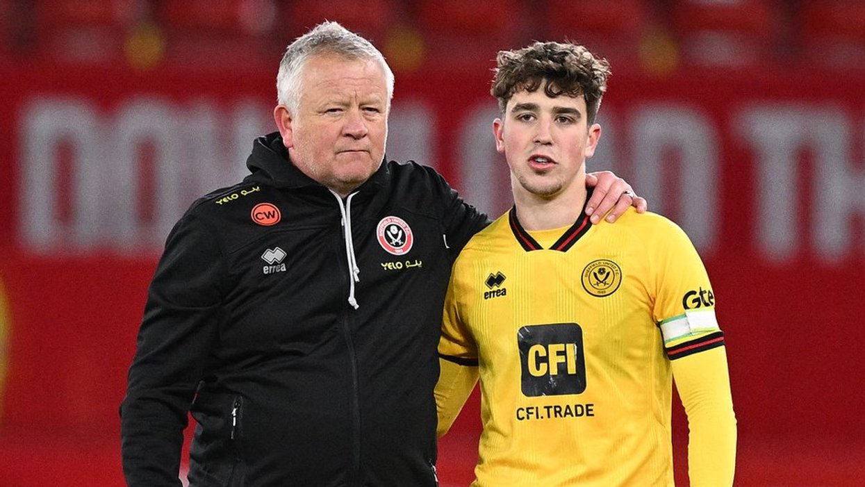 Sheffield United's Oliver Arblaster and Chris Wilder
