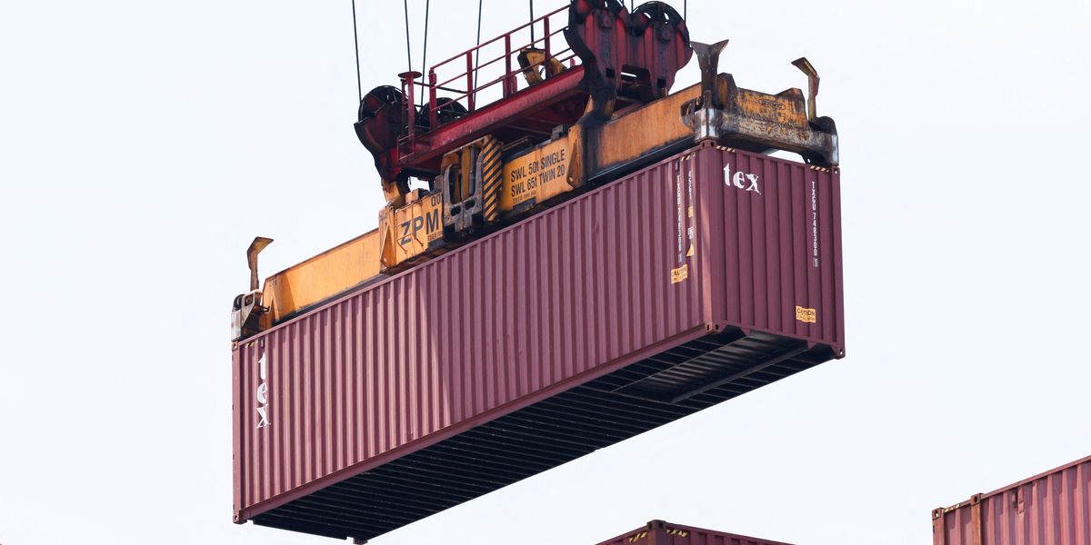 NextImg:'Embarrassing!' Council scammed out of £3,500 after paying fraudsters for shipping container which never arrived
