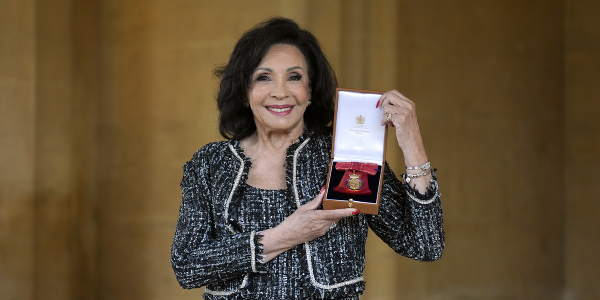 NextImg:Dame Shirley Bassey breaks royal protocol when receiving honour from King Charles