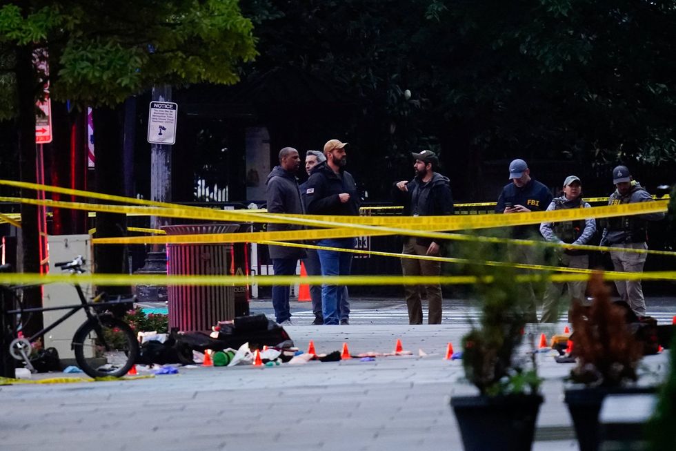 Shooting outside White House