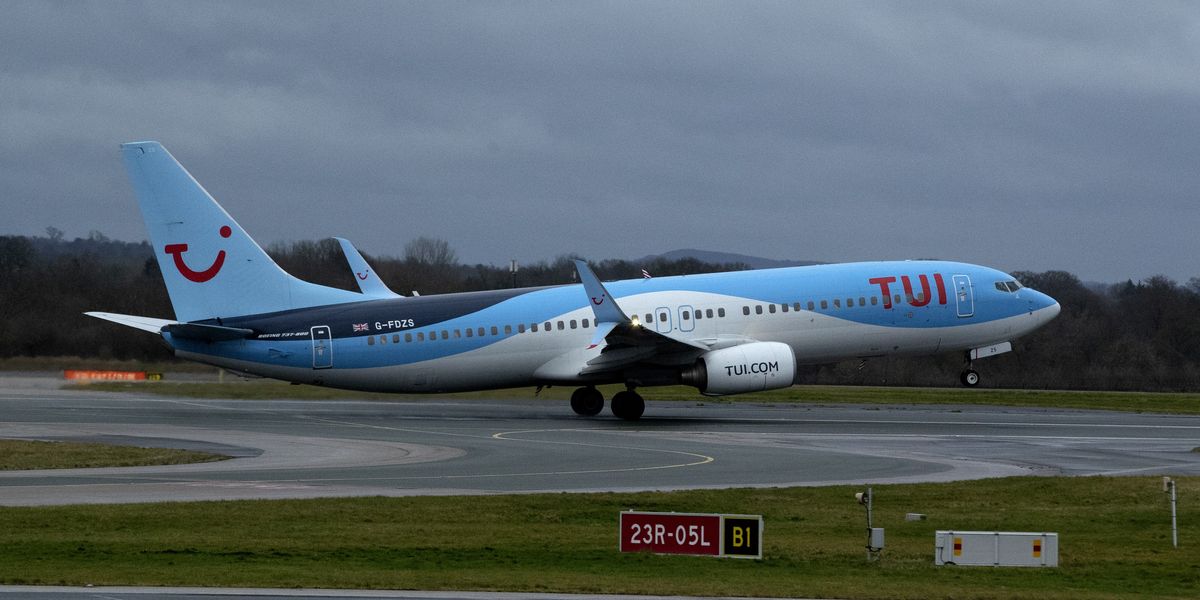 NextImg:Tui flight from Glasgow to Turkey makes emergency landing in Newcastle as 'drunken' passenger dragged off plane after 'assaulting cabin crew'
