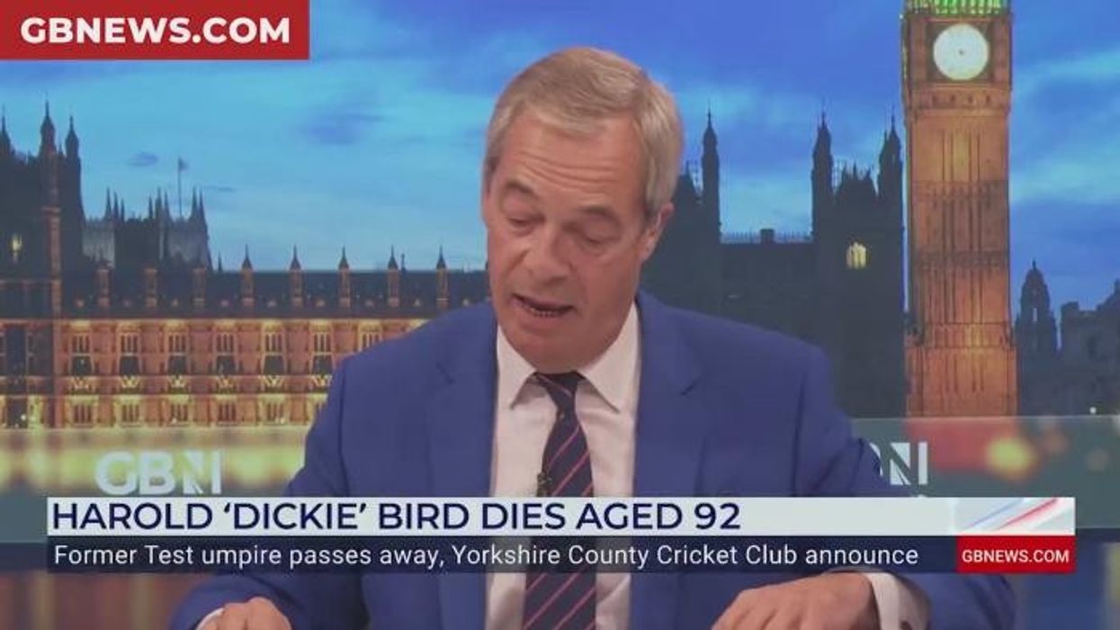Watch Sir Geoffrey Boycott's heartfelt tribute to Dickie Bird: 'A beautiful man'