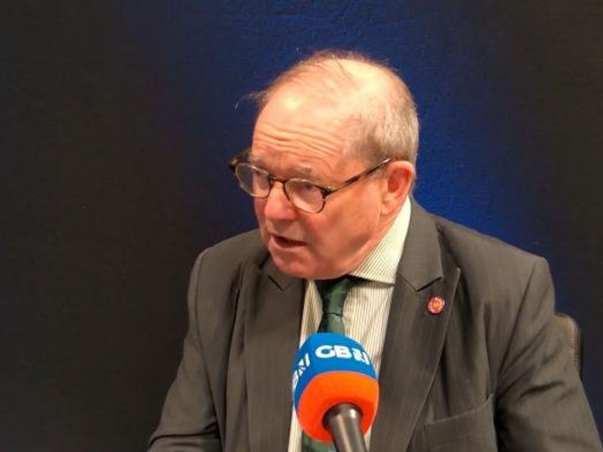 Pension warning as 700,000 retirees face payment delays amid £239million contract chaos