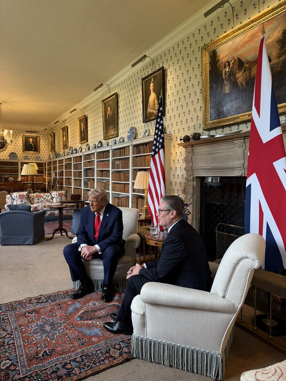 Sir Keir Starmer and Donald Trump look to press before meeting