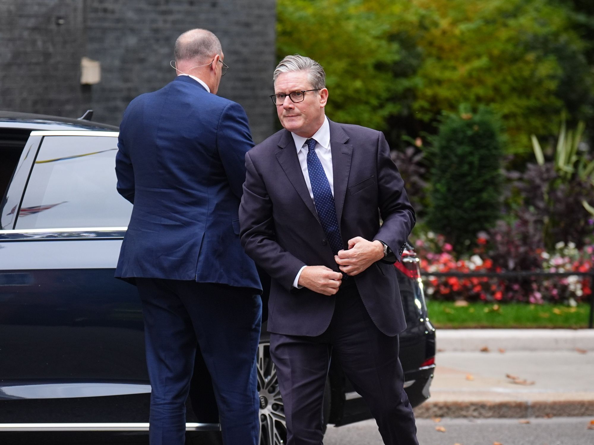 Sir Keir Starmer arrives at Downing Street