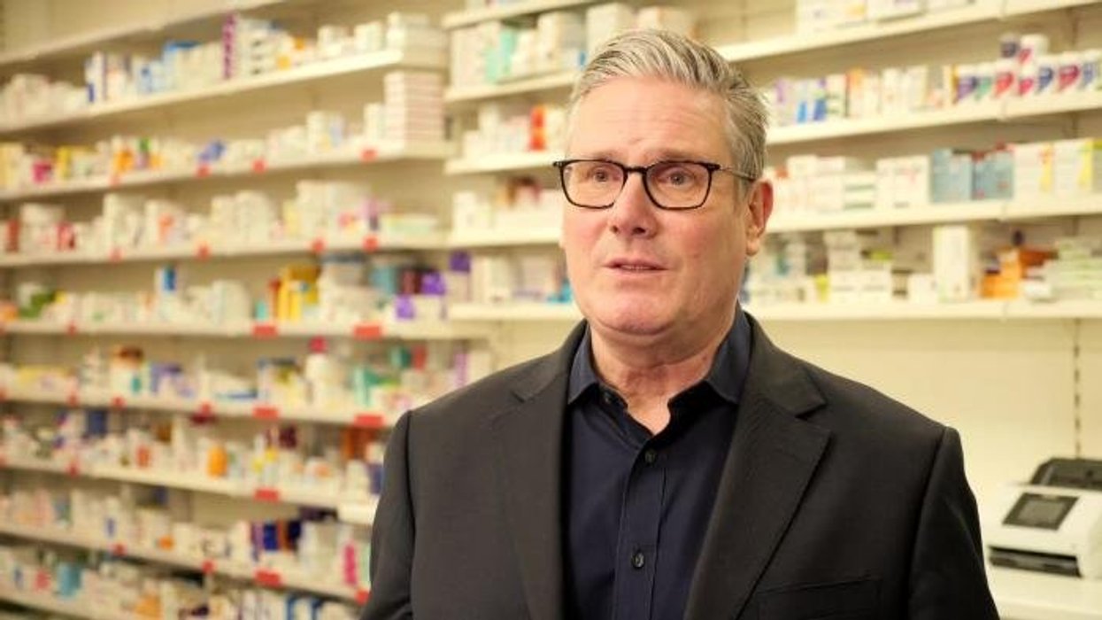 Muslim voting group backs Greens to stop Nigel Farage as Keir Starmer braces for bruising by-election defeat