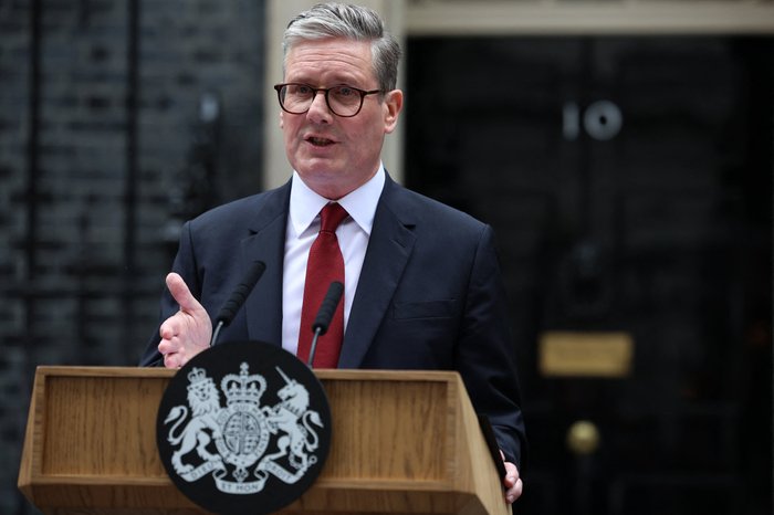 Sir Keir Starmer outside No10 after winning the 2024 General Election