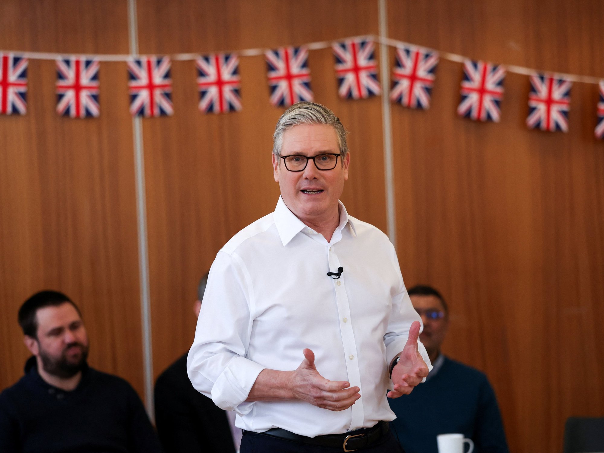 Sir Keir Starmer speaks to voters in Hertfordshire