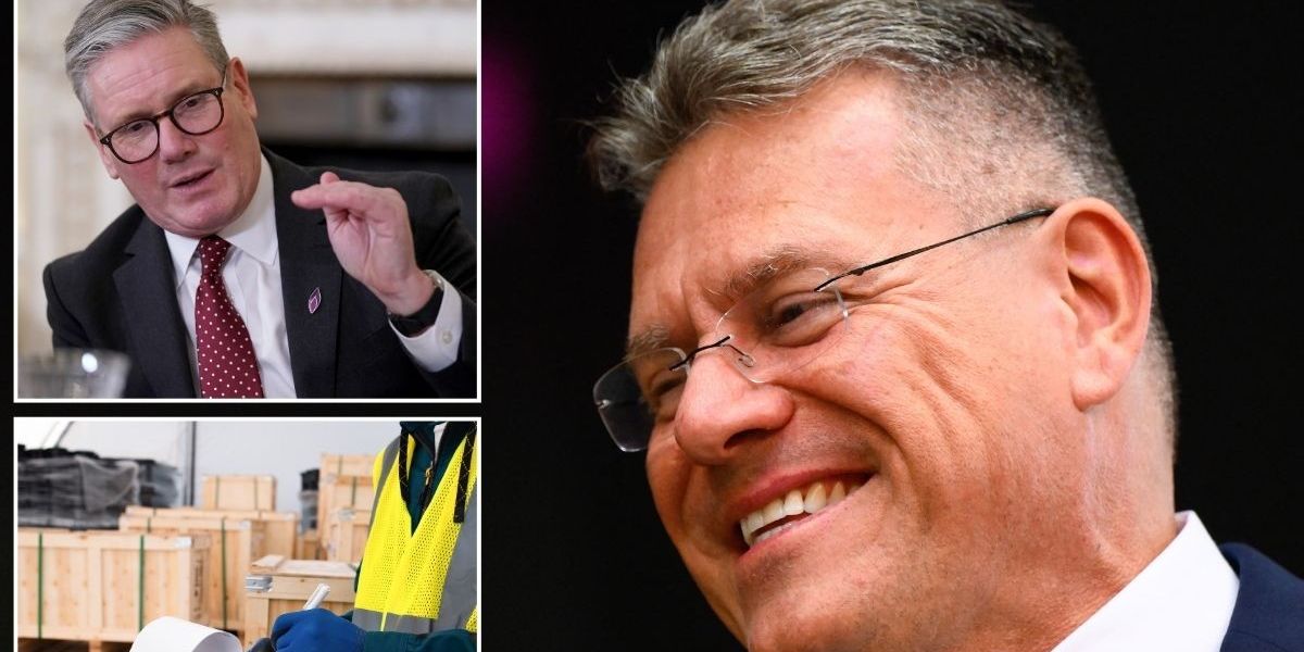 NextImg:EU's top Brexit negotiator claims bloc should 'consider' UK joining tariff-free customs scheme