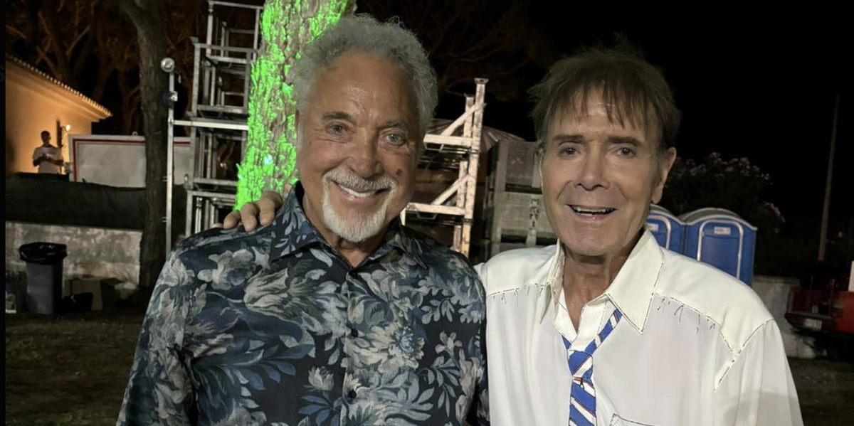 NextImg:Cliff Richard, 83, sparks frenzy as he drops 'fantastic' Sir Tom Jones, 84, reunion news: 'So pleased'
