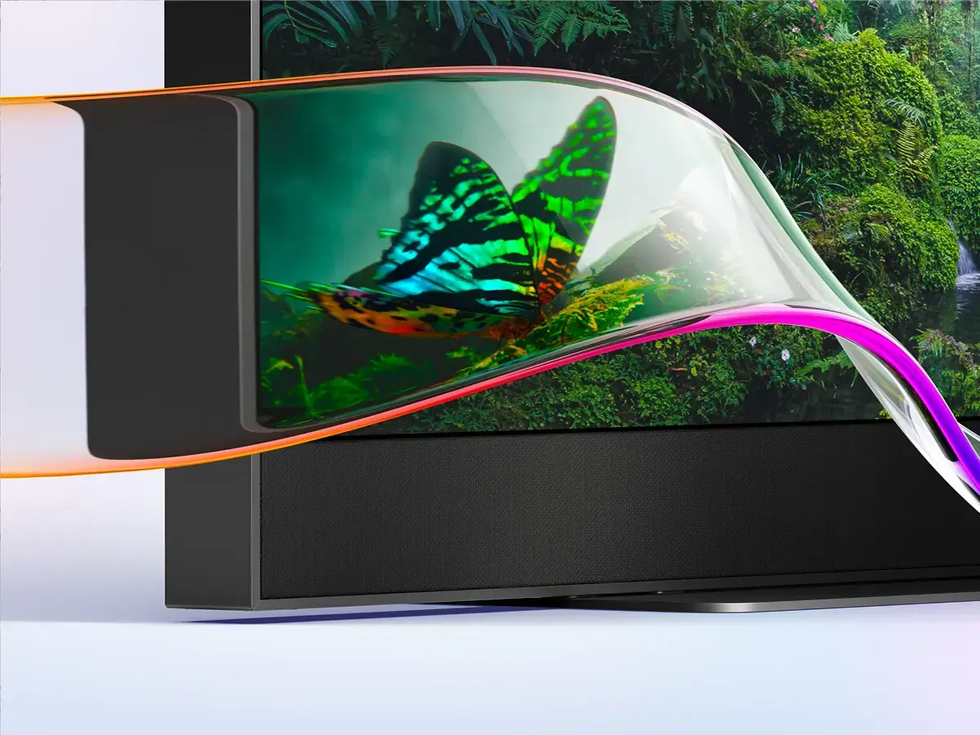 Sky Glass Gen 2 and Sky Glass Air pictured on a white background