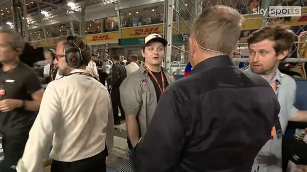 F1 legend Martin Brundle issues apology after 'cardinal sin' at Singapore Grand Prix