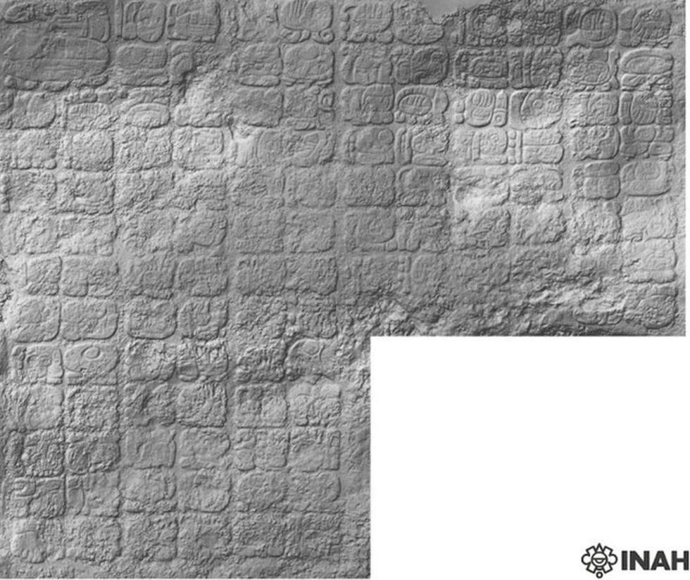 Slabs discovered in Cob\u00e1