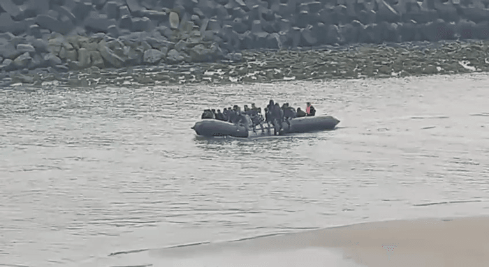 Small boat crossing departing from near Dunkirk