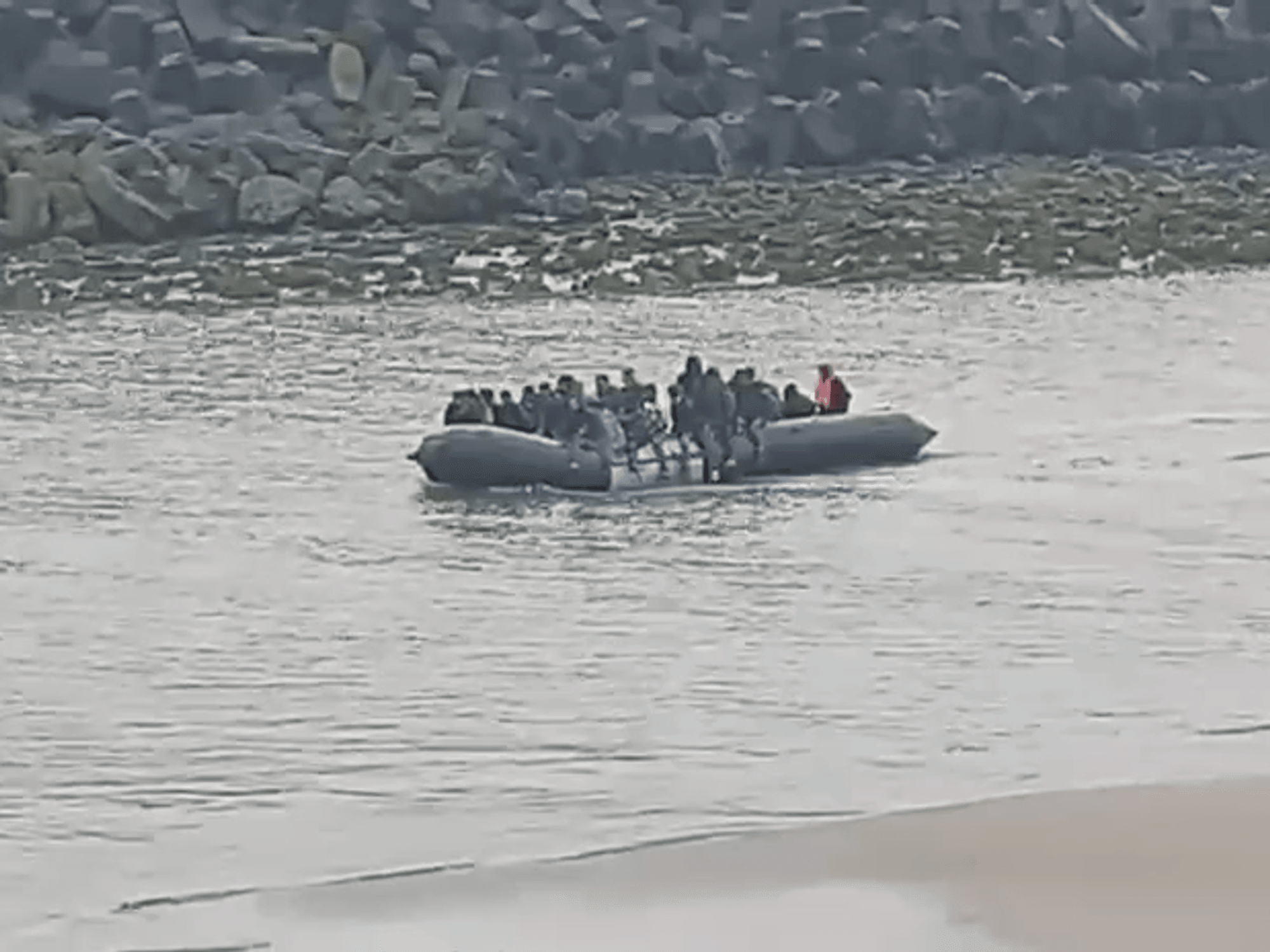 Small boat crossing departing from near Dunkirk