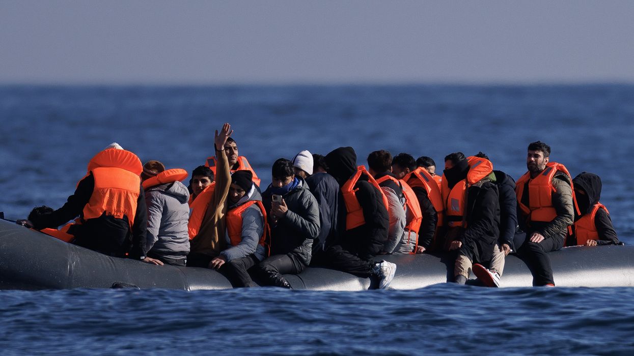 Small boat crossing English Channel