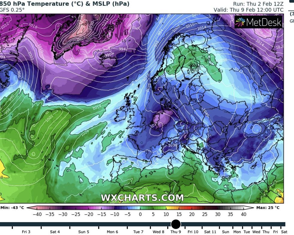Snow warning: Temperatures are set to plunge across the UK ahead of next weekend