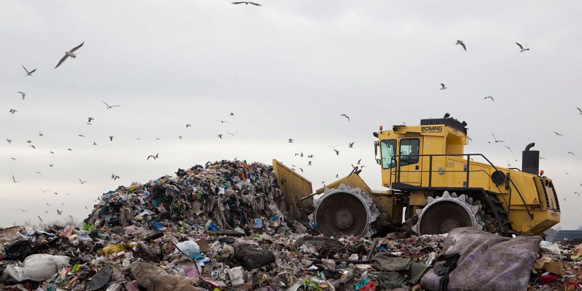 NextImg:SNP to dump 600,000 tonnes of rubbish into England