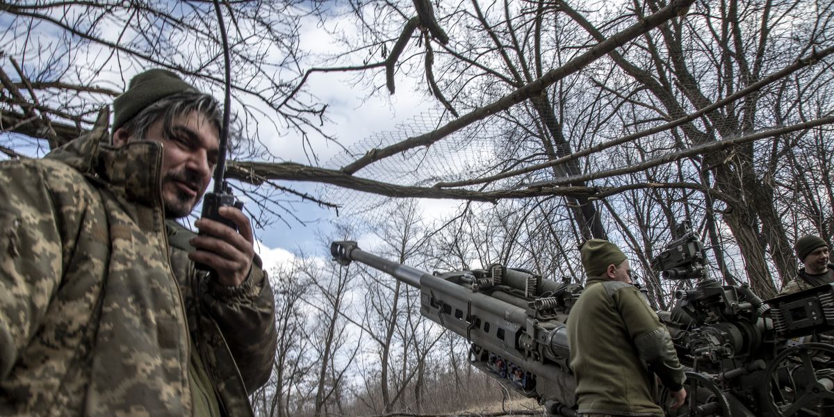NextImg:Russia loses over 300,000 troops since Putin's catastrophic botch job invasion of Ukraine
