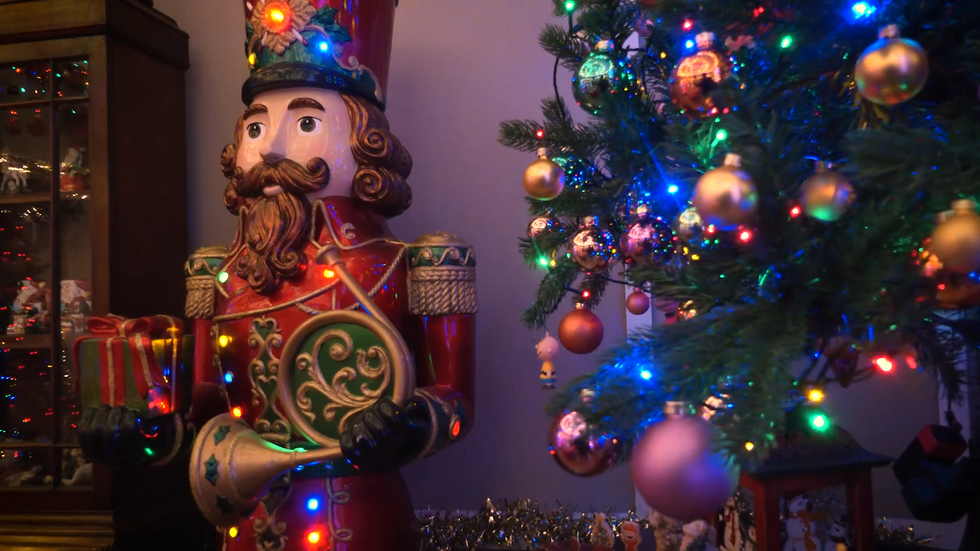 Some 10,000 Christmas baubles hang in the home\u200b