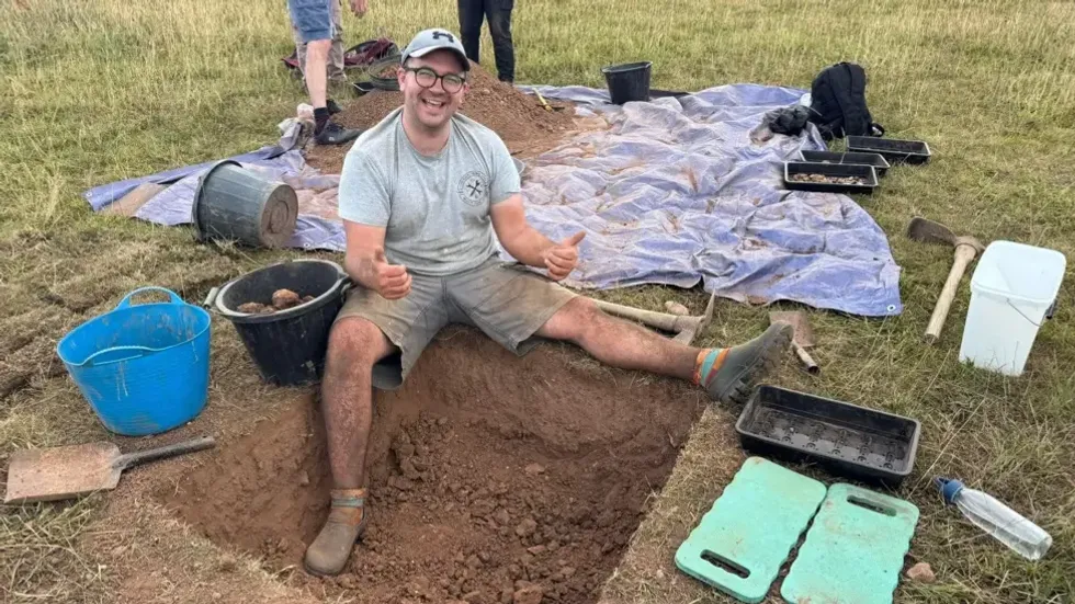 Somerset archaeological dig unearths 3,000-year-old Roman discoveries