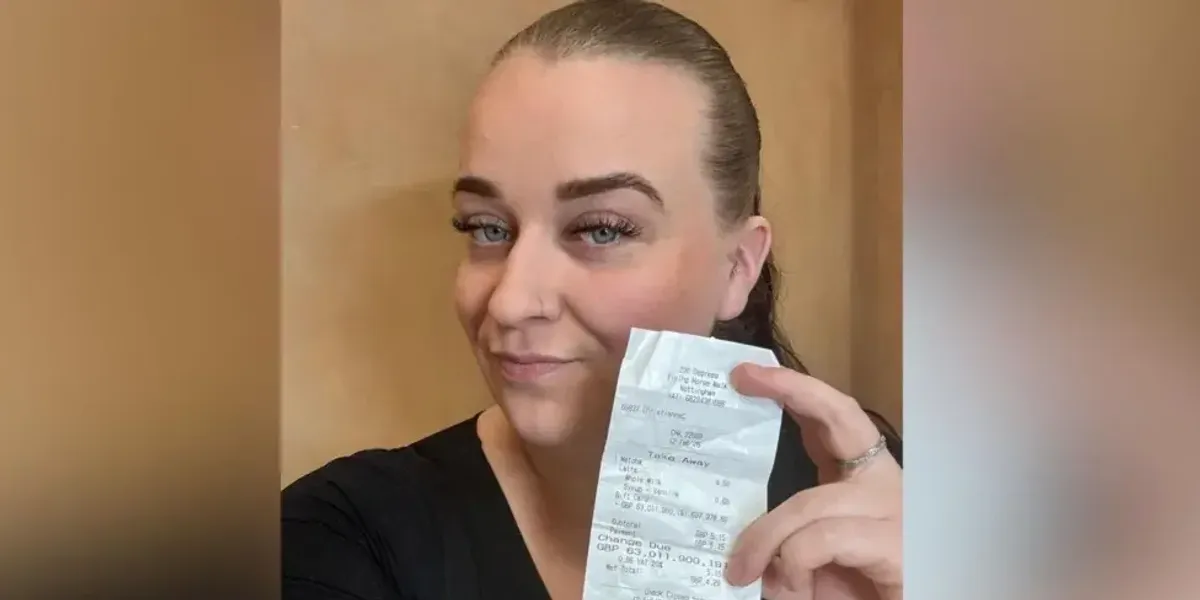 Briton becomes ‘richest woman in the world’ as she’s left with £63QUADRILLION balance on glitched gift card Briton becomes ‘richest woman in the world’ as she’s left with £63QUADRILLION balance on glitched gift card