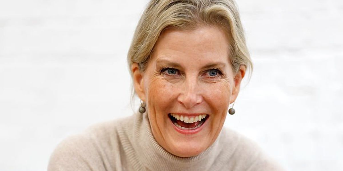 Duchess of Edinburgh deemed a ‘wonderful woman’ after gesture with fan who braved the rain to meet royal Duchess of Edinburgh deemed a ‘wonderful woman’ after gesture with fan who braved the rain to meet royal