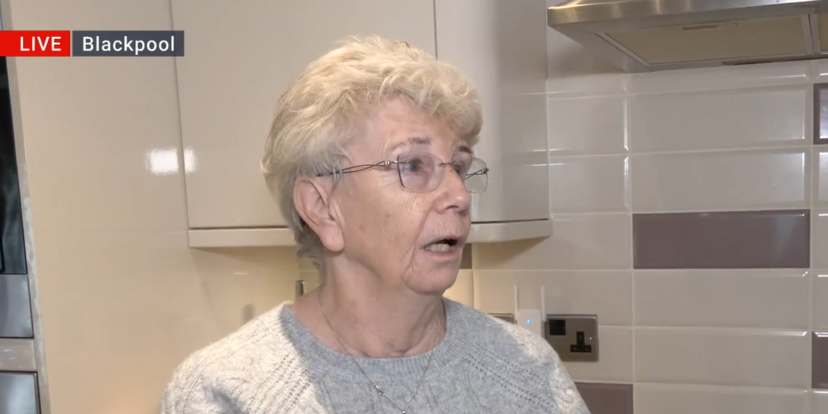 NextImg:'They could do a lot more!' Blackpool pensioner fumes at Labour