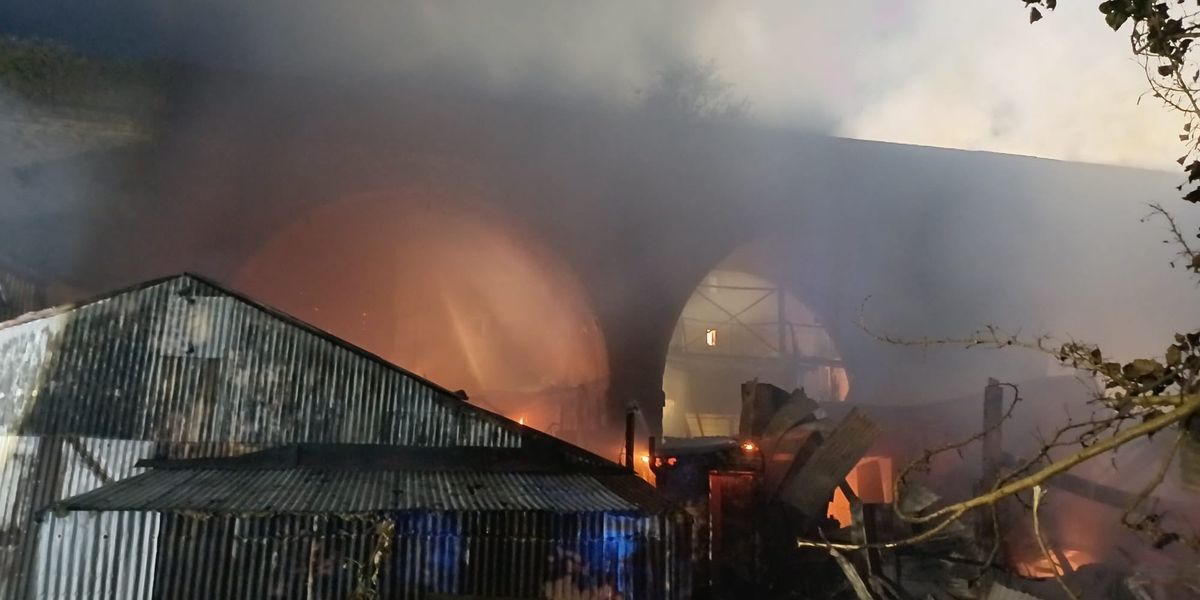 NextImg:Huge fire erupts at London Tube station as commuters face early morning travel chaos