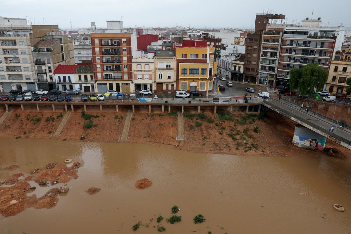 Flood chaos strikes Spain just days after Britons issued rare red warning - with orange alerts still in force