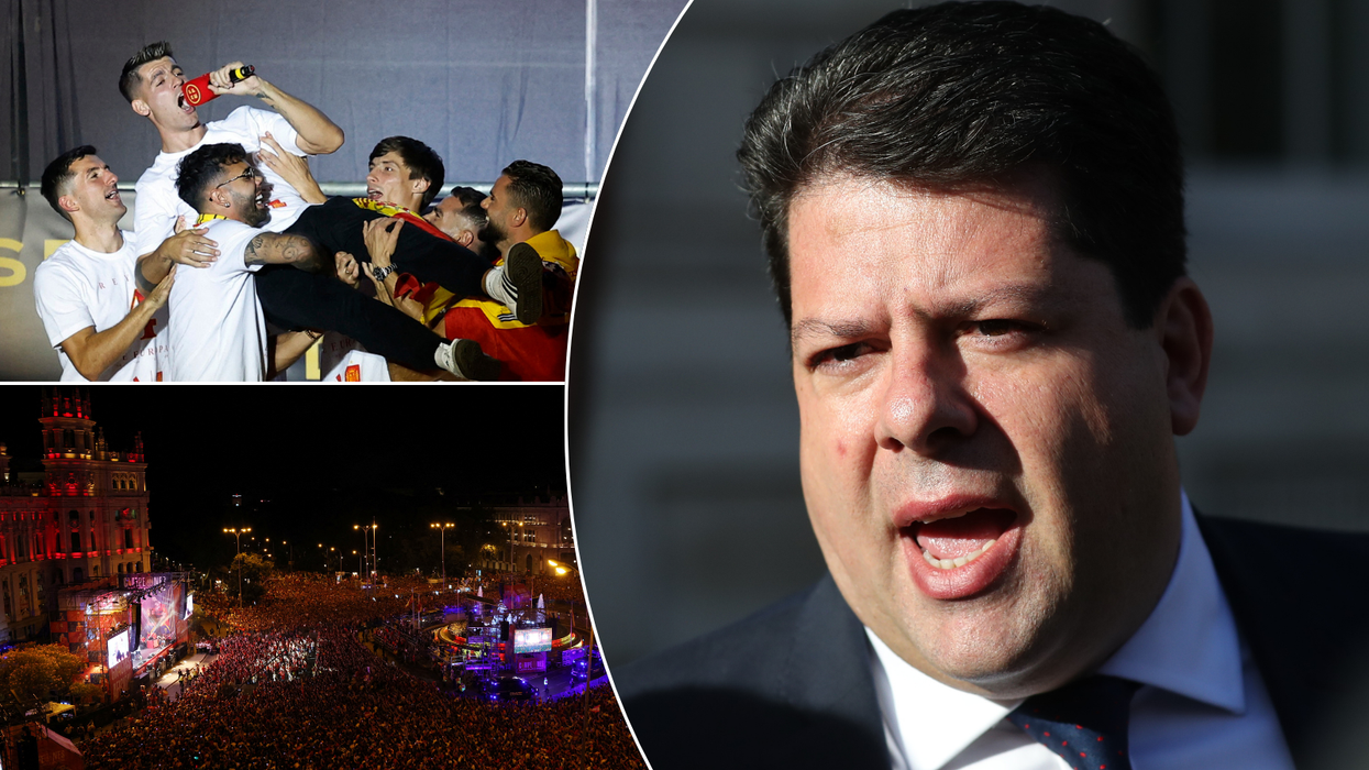 Spanish players/crowd celebrations/Fabian Picardo