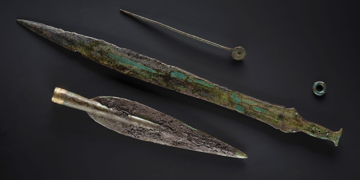 NextImg:'Remarkable' 3,000-year-old Bronze Age hoard to be displayed in Britain