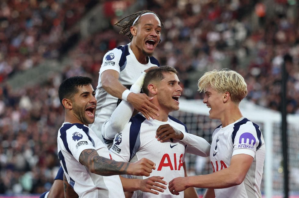 Spurs celebrating on Saturday