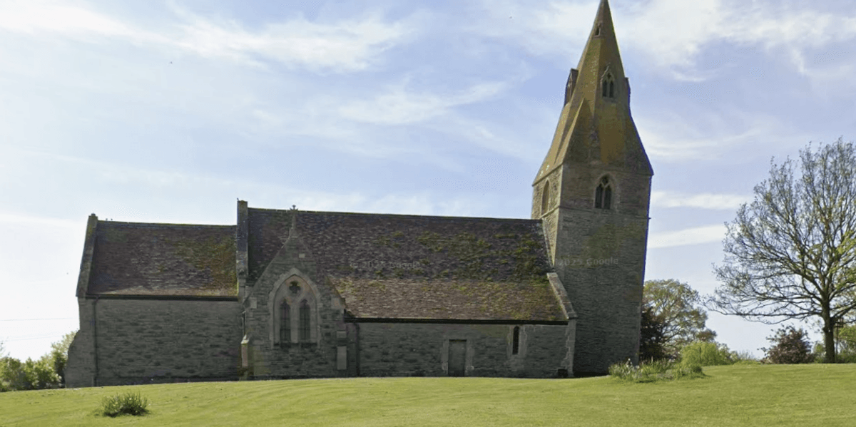 England’s ‘Leaning Tower of Pisa’ issues urgent appeal for £100k donations to save Dry Doddington church from crumbling England’s ‘Leaning Tower of Pisa’ issues urgent appeal for £100k donations to save Dry Doddington church from crumbling