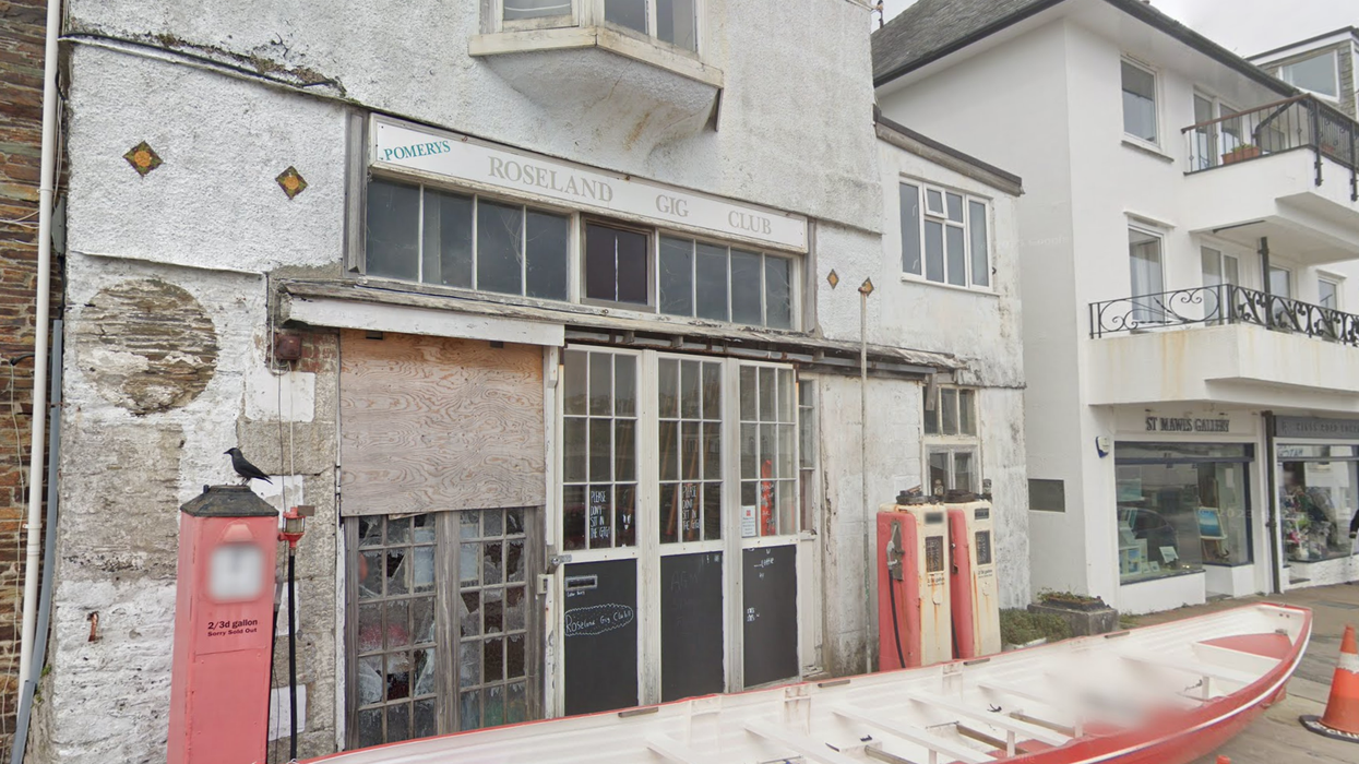 St Mawes' Pomery's garage