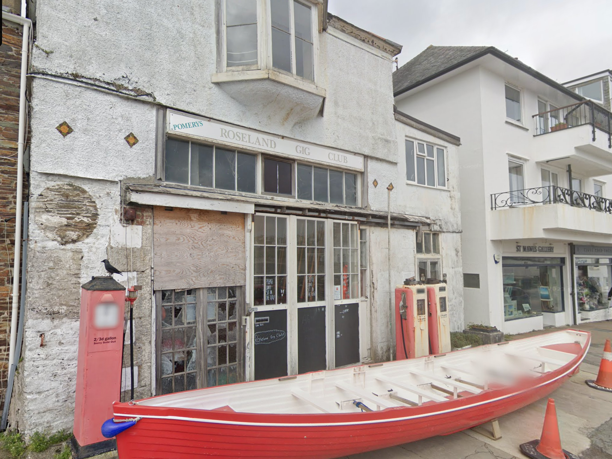 St Mawes' Pomery's garage
