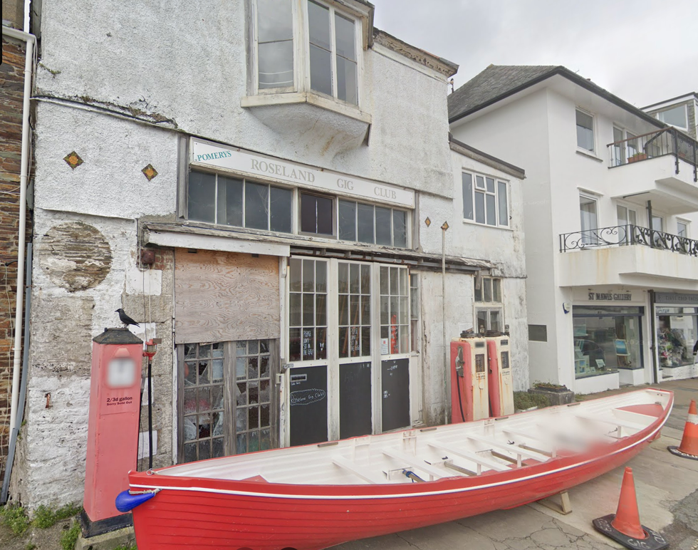 St Mawes' Pomery's garage