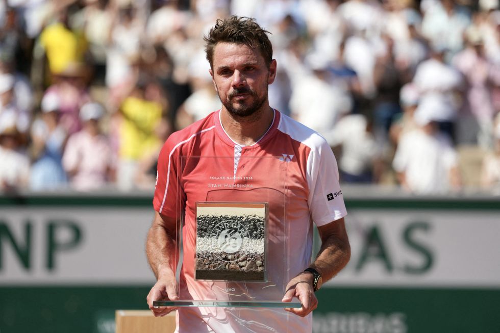 Stan Wawrinka gives emotional speech after playing final match at French Open