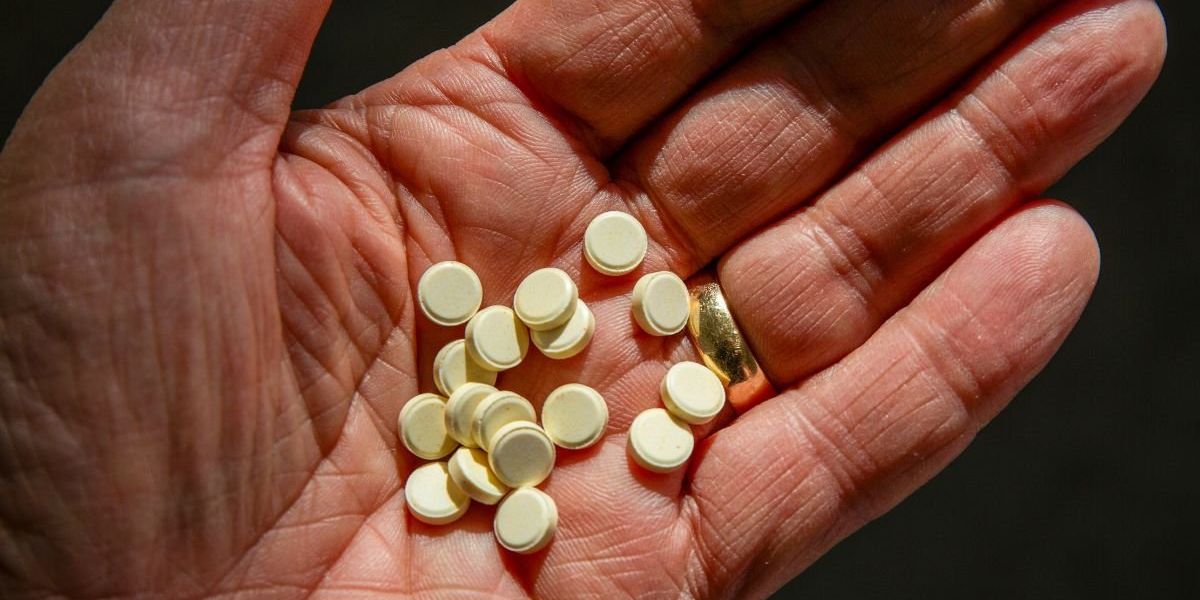 Statin side effects: Cardiologist addresses diabetes fears and dementia questions thumbnail