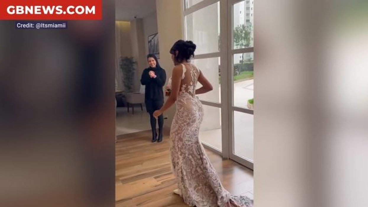 Sex offender Stephen Bear, 35, marries teen girlfriend, 18, after serving time in prison for revenge porn