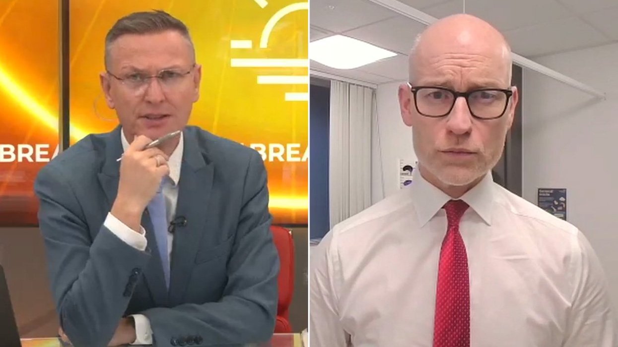 Stephen Dixon, Stephen Kinnock