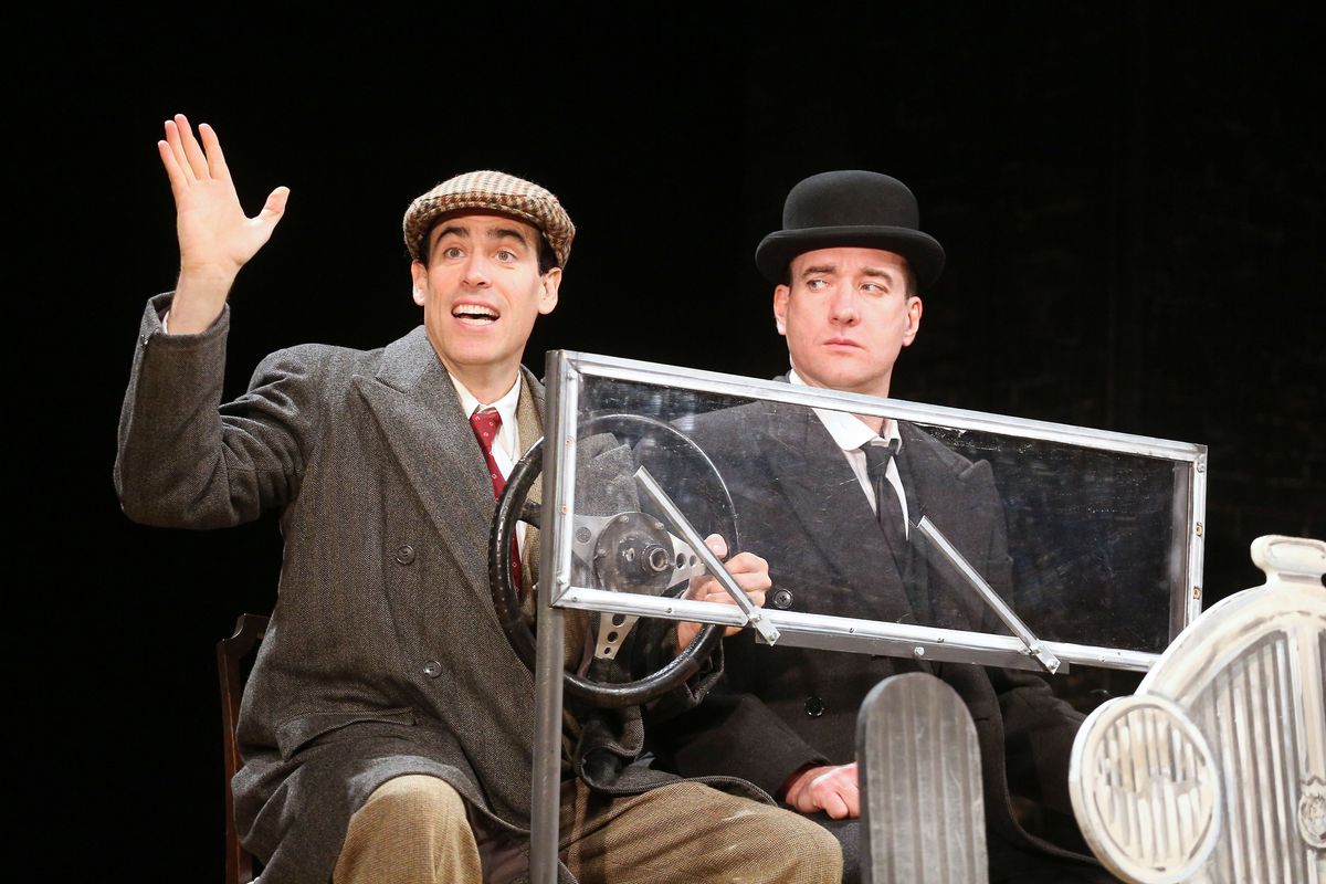 ​​Stephen Mangan as Bertie Wooster (left) and Matthew MacFadyen as Jeeves in 2013
