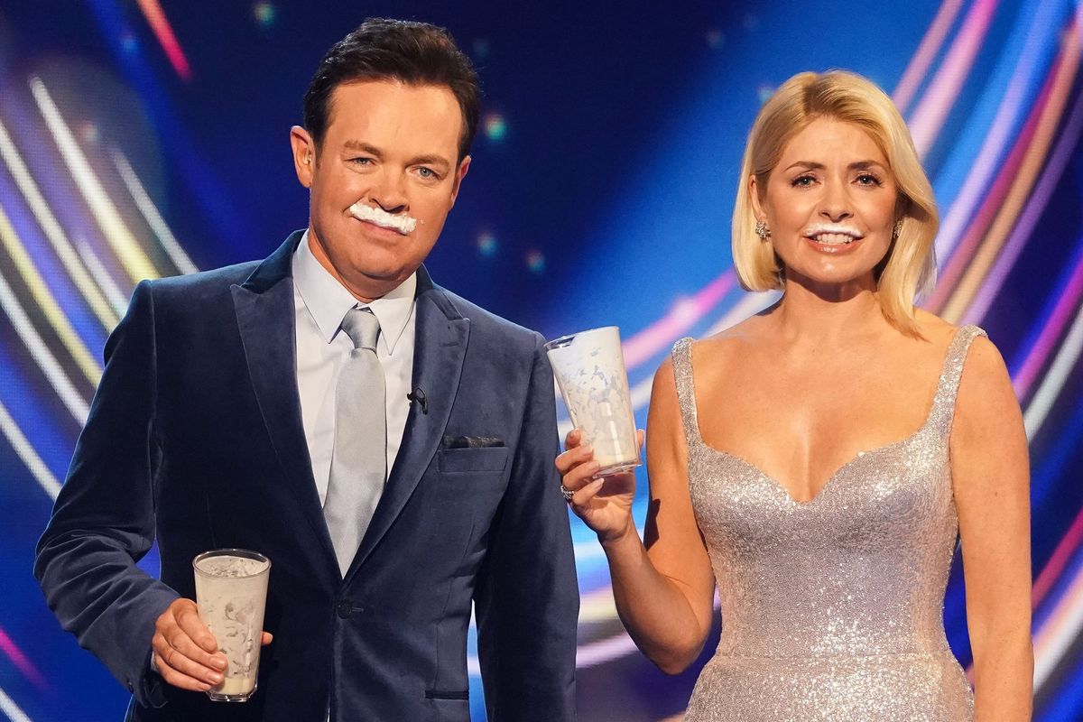 Stephen Mulhern and Holly Willoughby