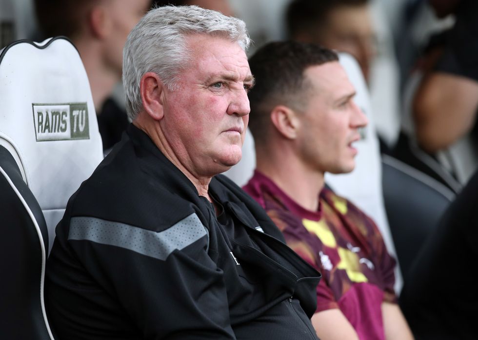 Steve Bruce to miss Blackpool match after tragic death of fourmonth