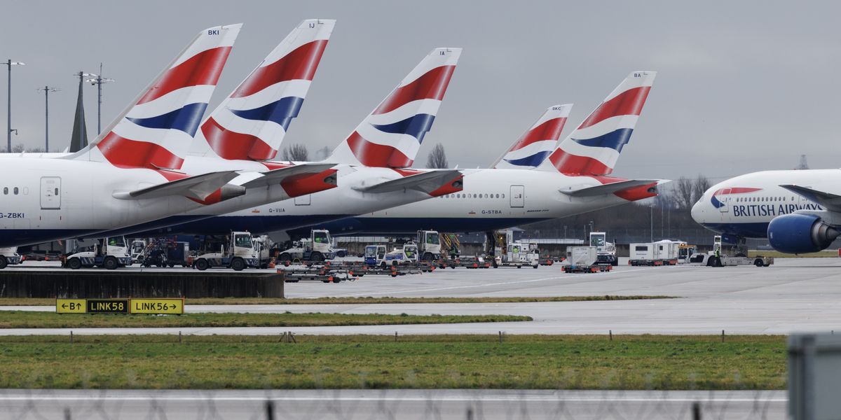 NextImg:British Airways flight faces mid-air chaos as 'toxic fumes' prompt emergency landing after passengers and crew fall ill