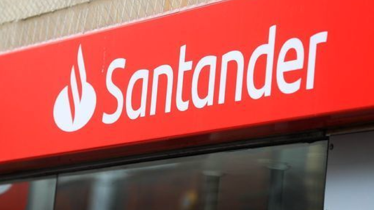 Still of Santander bank